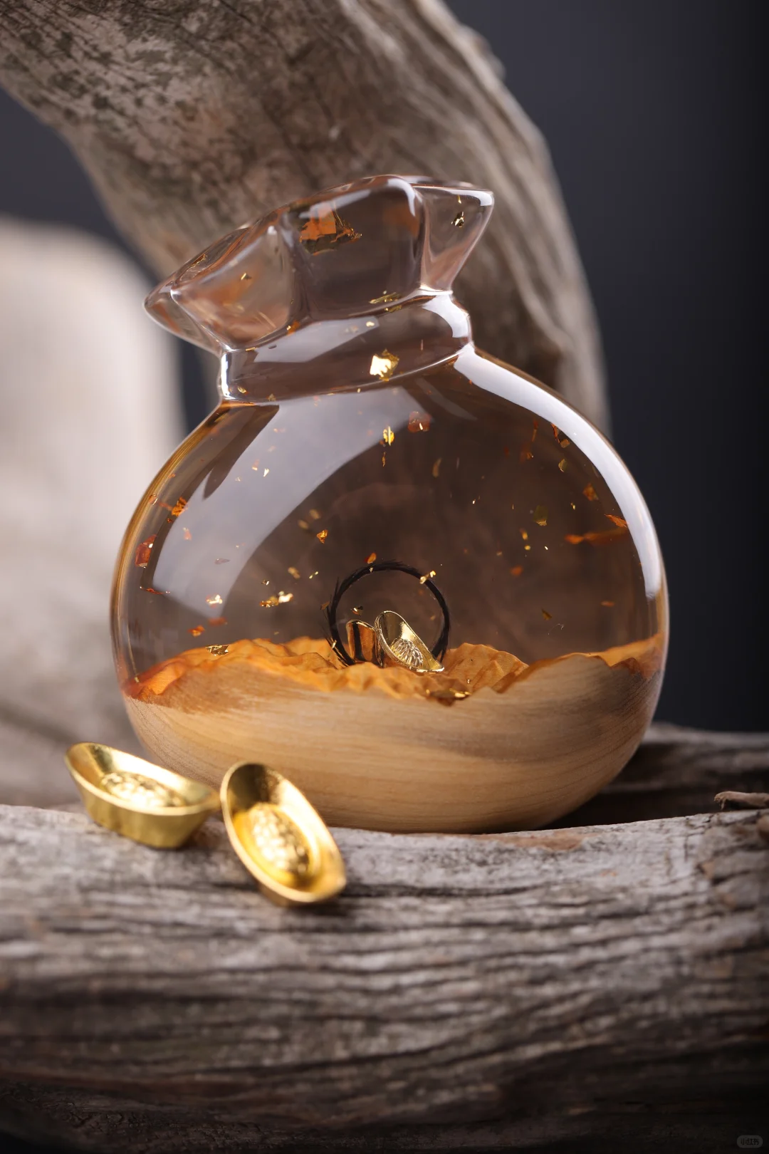 小钱袋?看清!里面是小宝宝胎发!