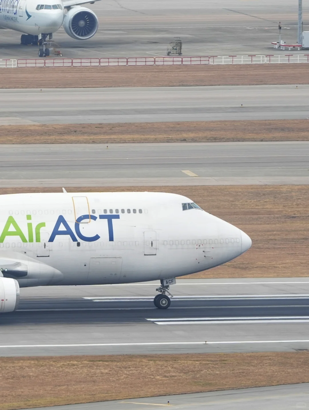 多次易主依旧服役,高龄女王为何经久不衰?