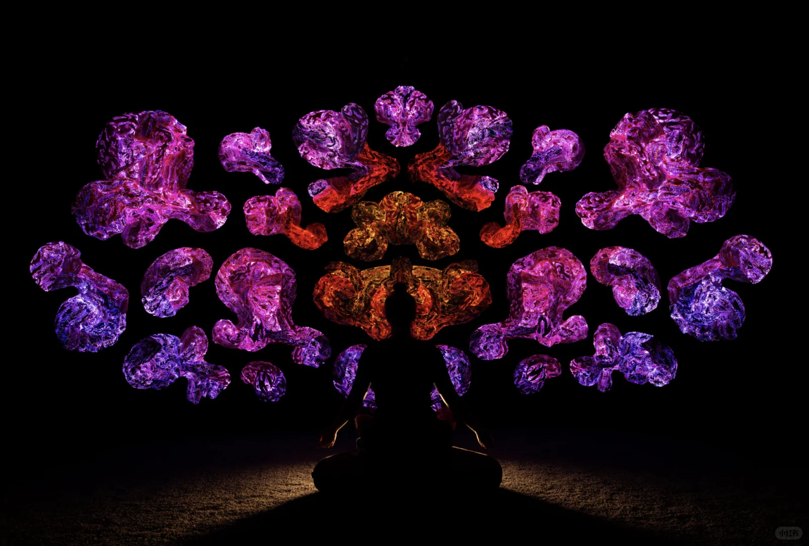 ✨：当传统编织遇上未来科技（光纤➕提花=?