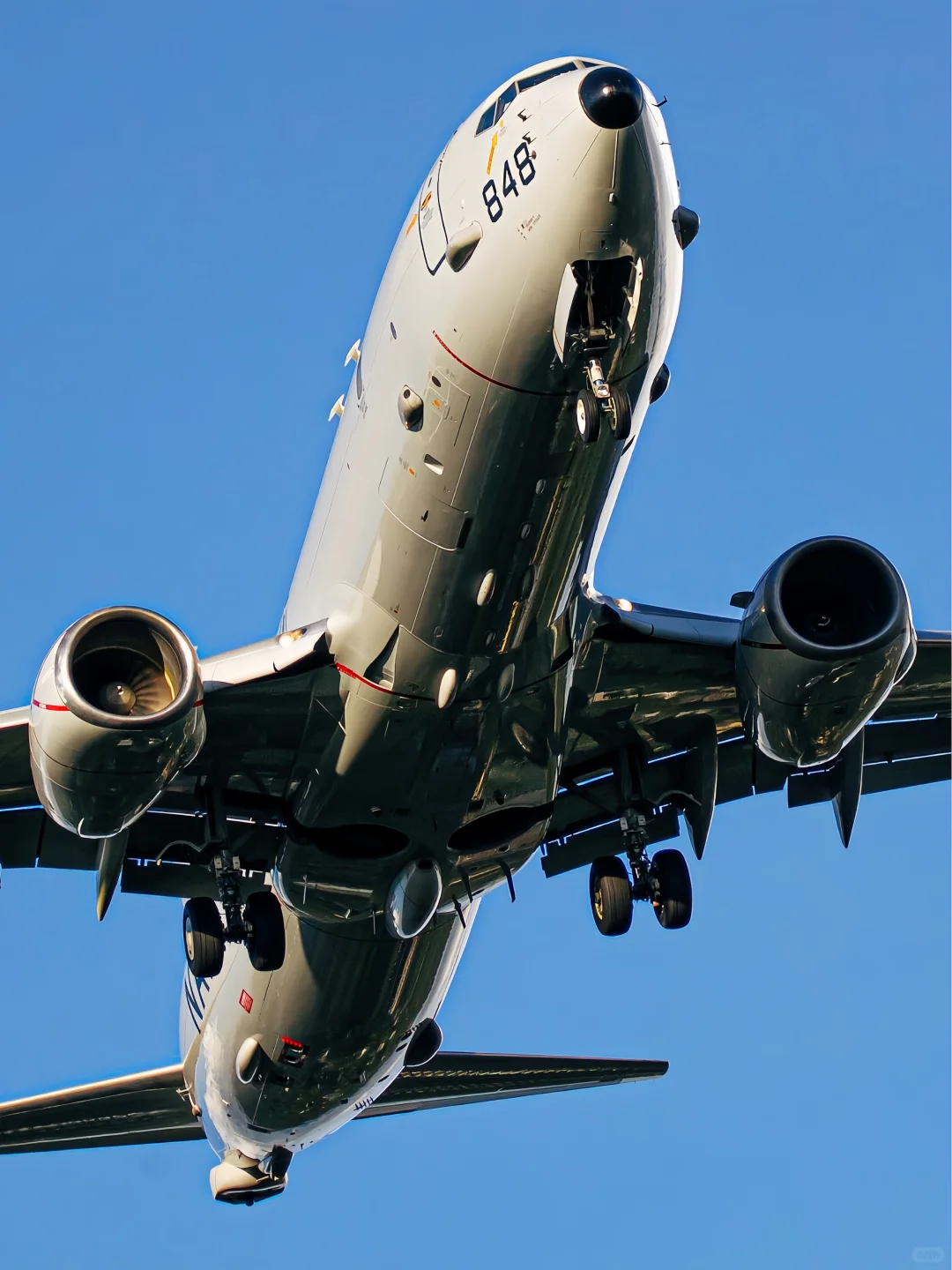 胆肥敢飞到西沙的P-8A“海神”反潜巡逻机