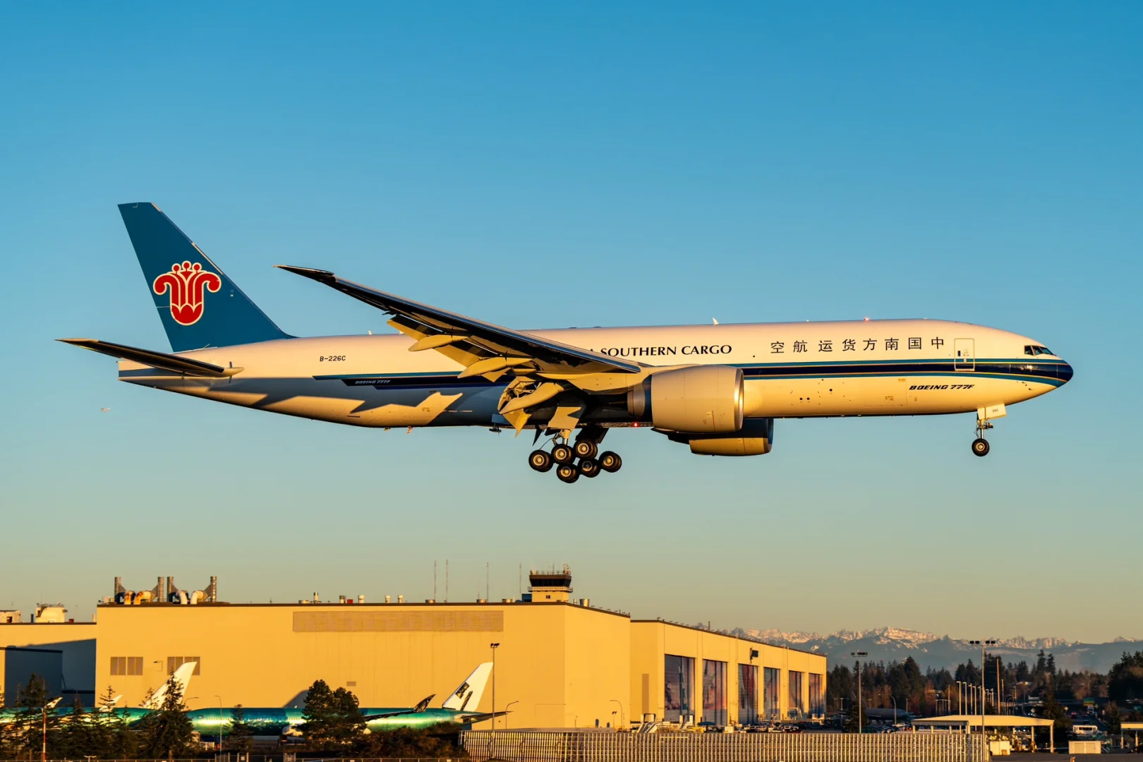 ?南航新货机首飞✈️波音777-F｜B-226C