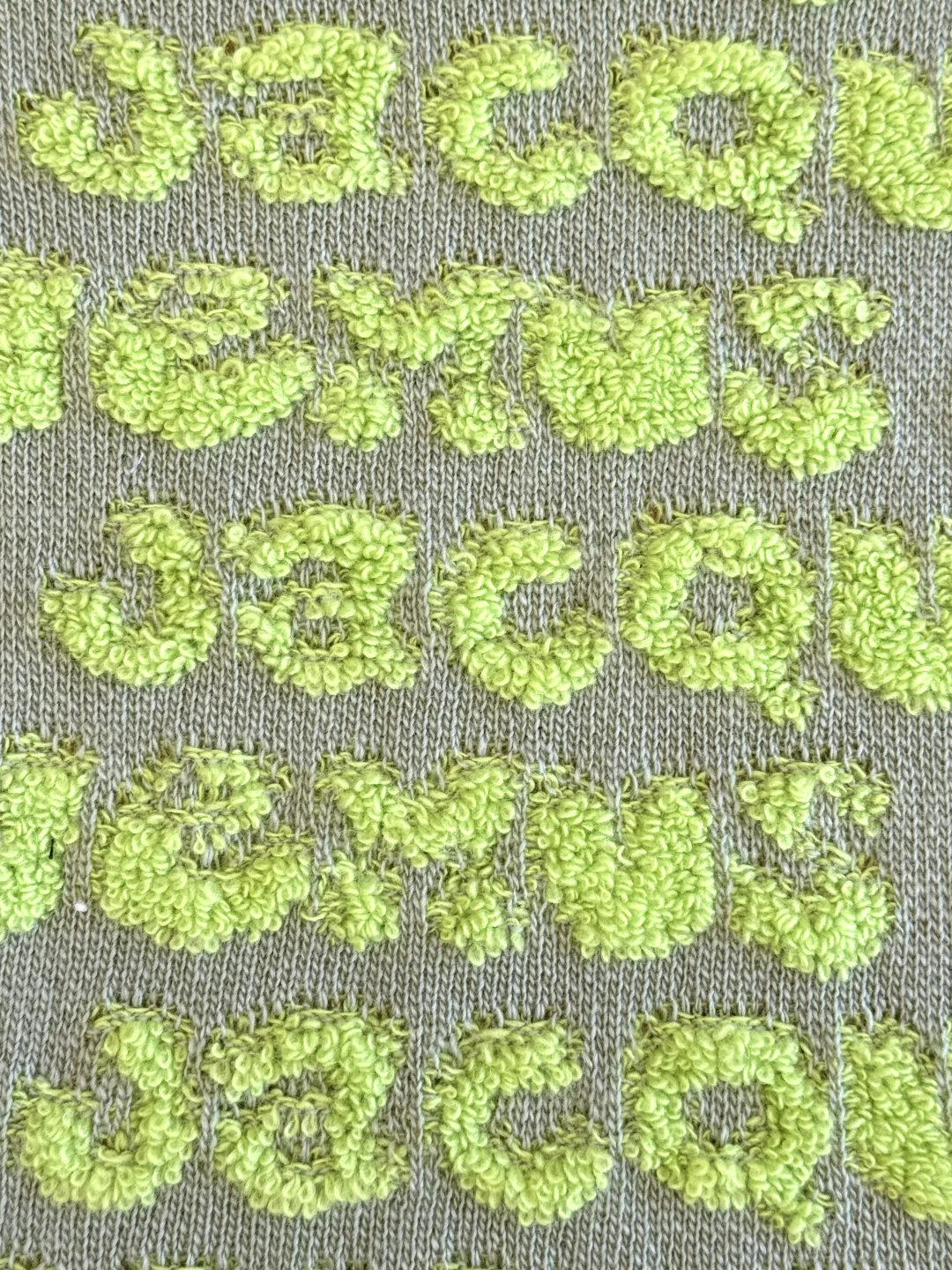 DONGQI｜多巴胺色系小众针织织片分享?