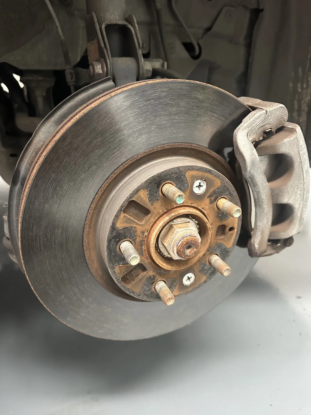 任何假期都不打烊，Clayton修车厂我们一直在