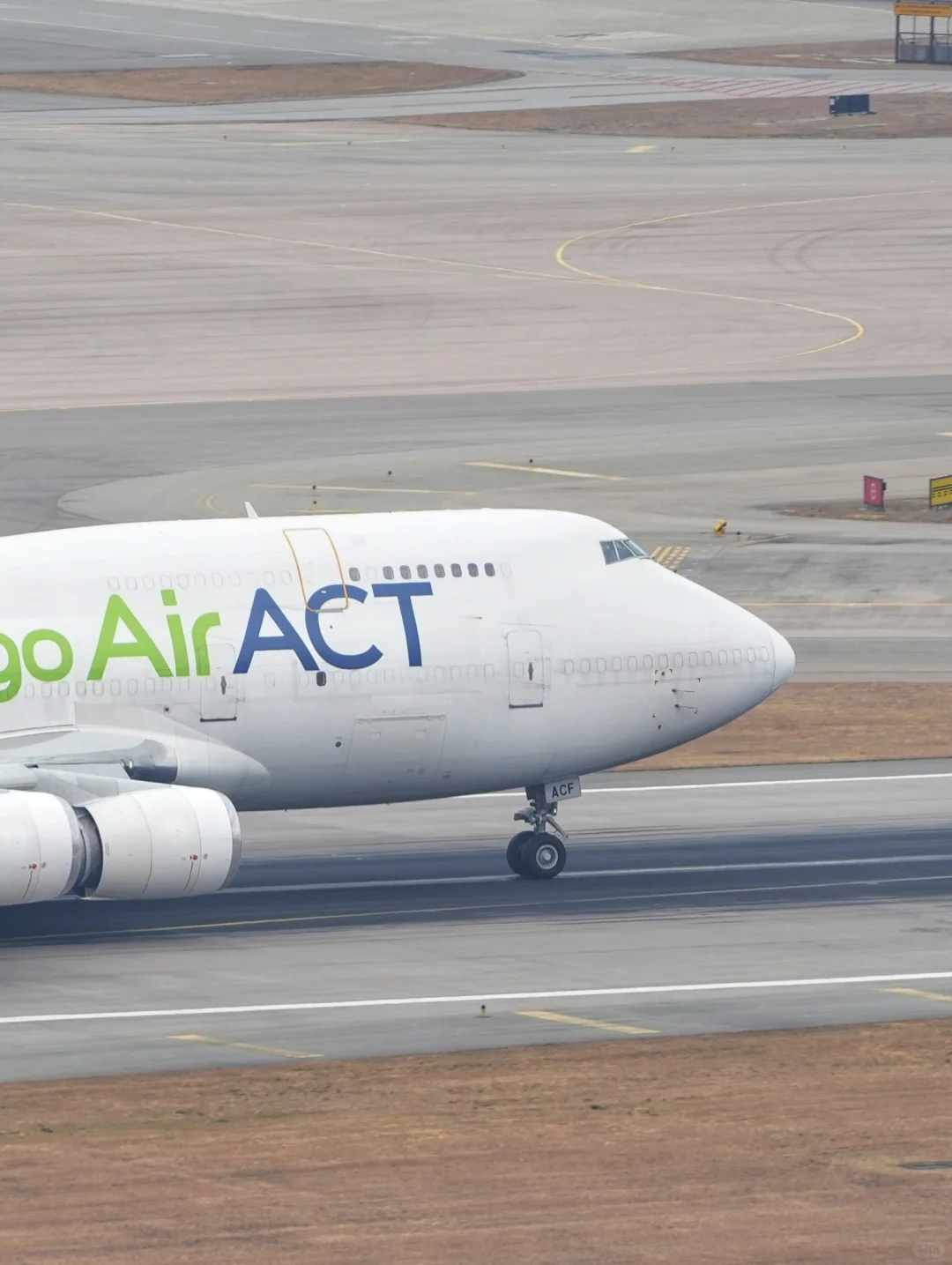 多次易主依旧服役,高龄女王为何经久不衰?