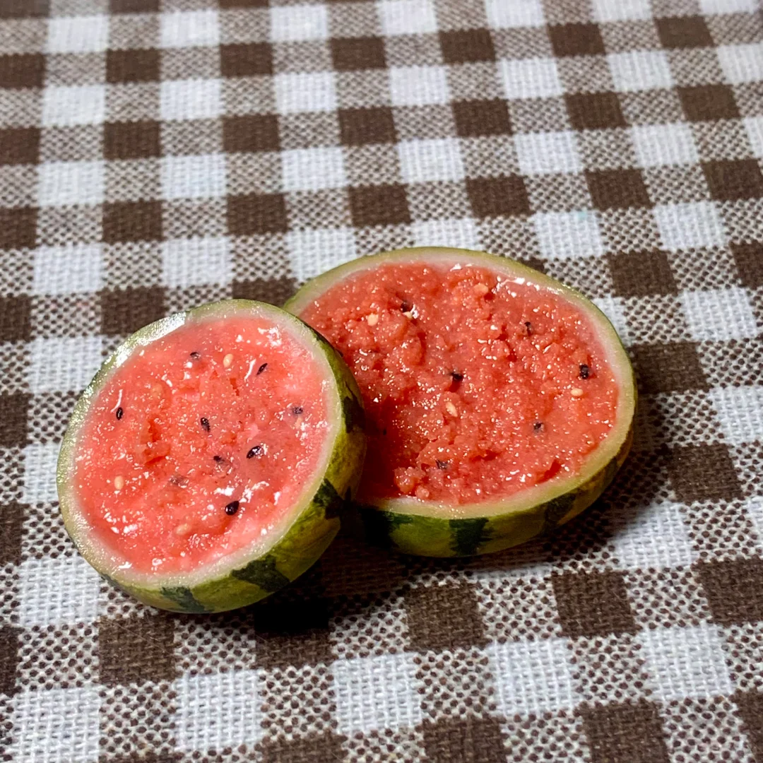 很简单的西瓜冰箱贴教程?