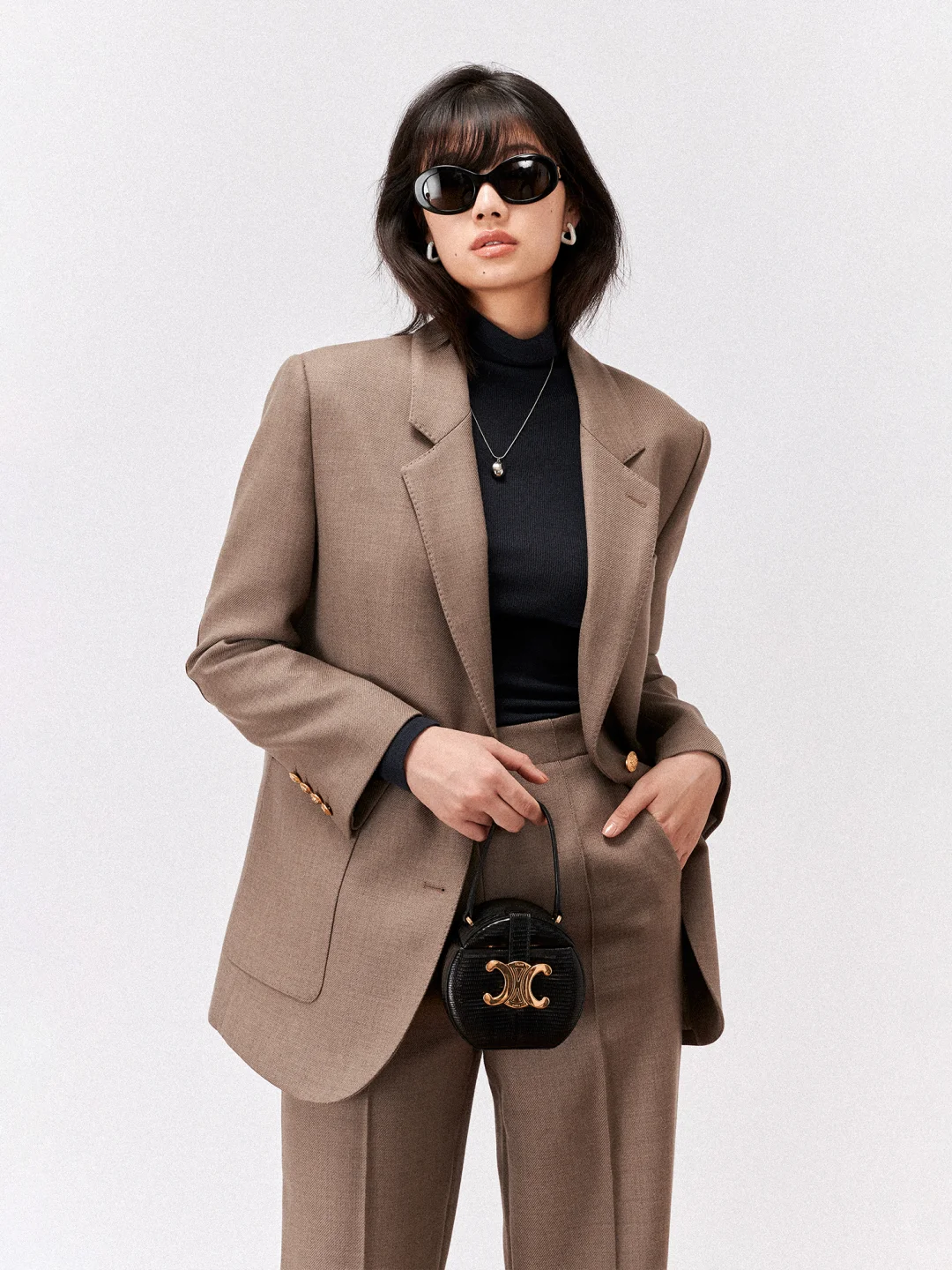 Marius✖️Nikke丨人生西装可以是她