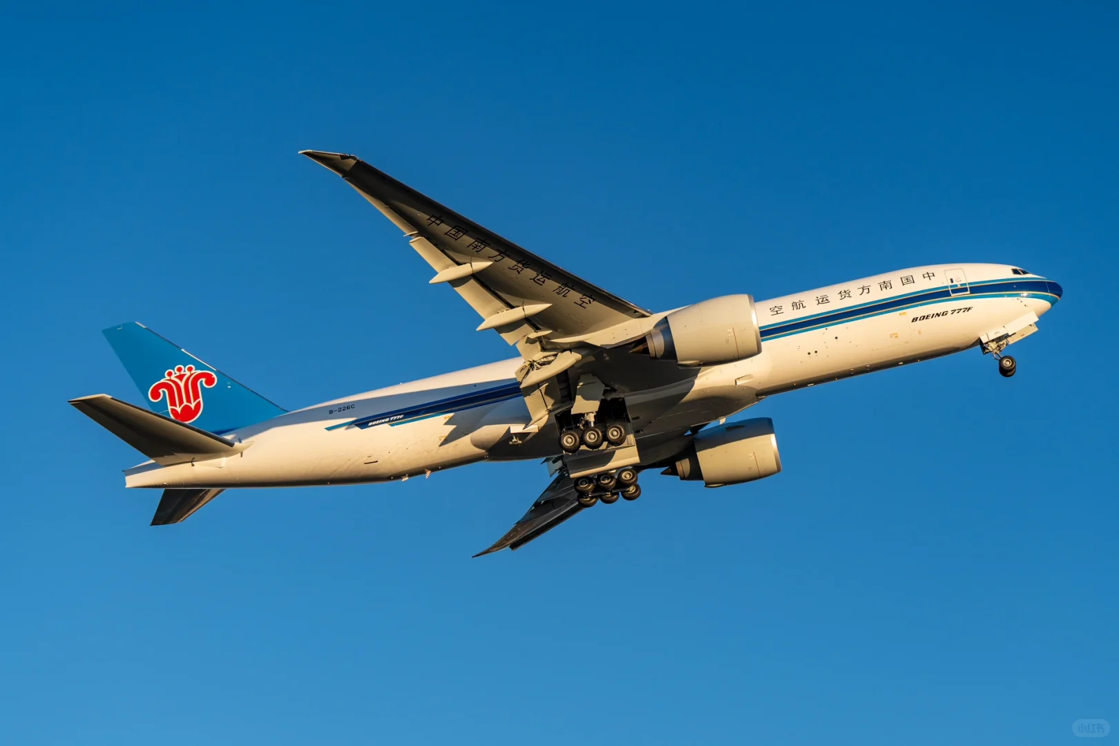 ?南航新货机首飞✈️波音777-F｜B-226C