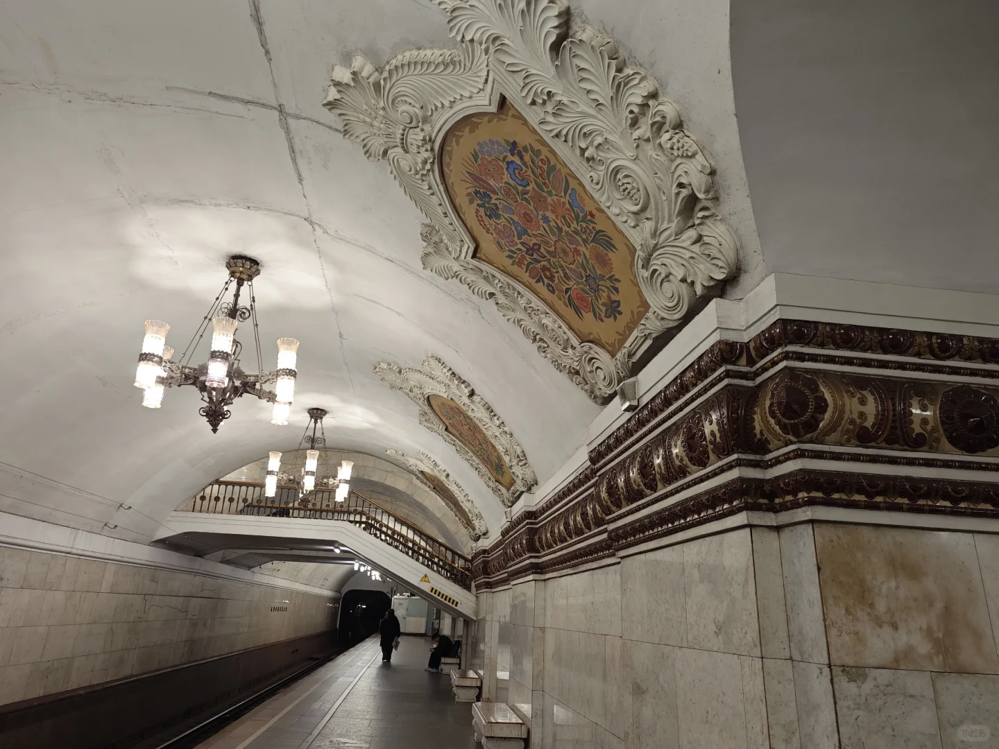 原来俄罗斯地铁红场都不用安检