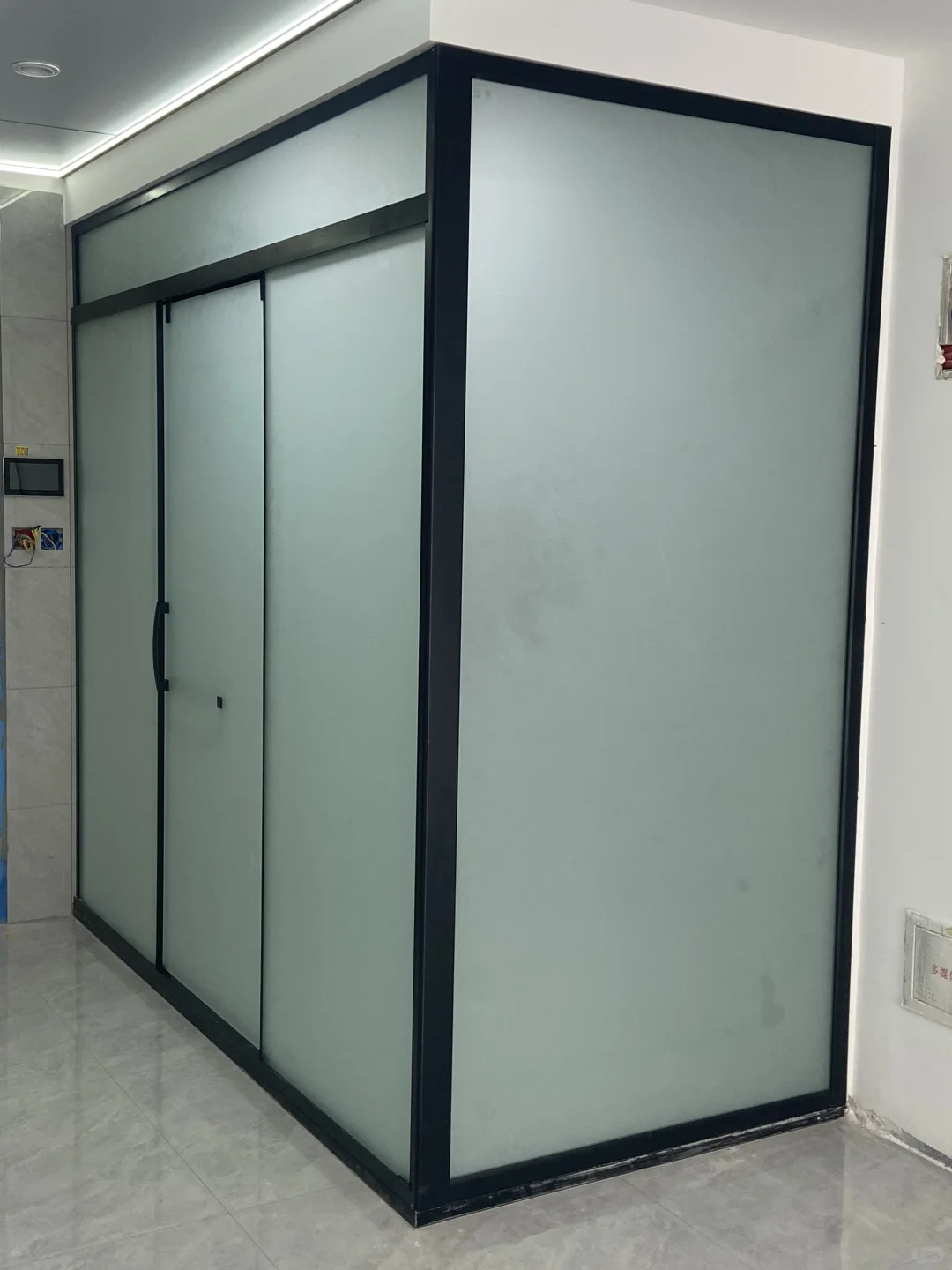 超大L型淋浴房设计规范和安装细节