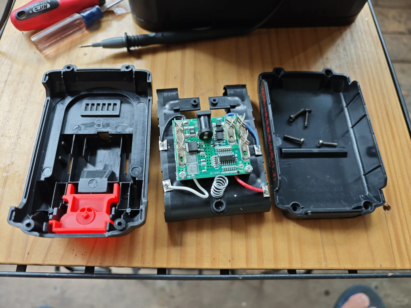 电动工具电池换电芯