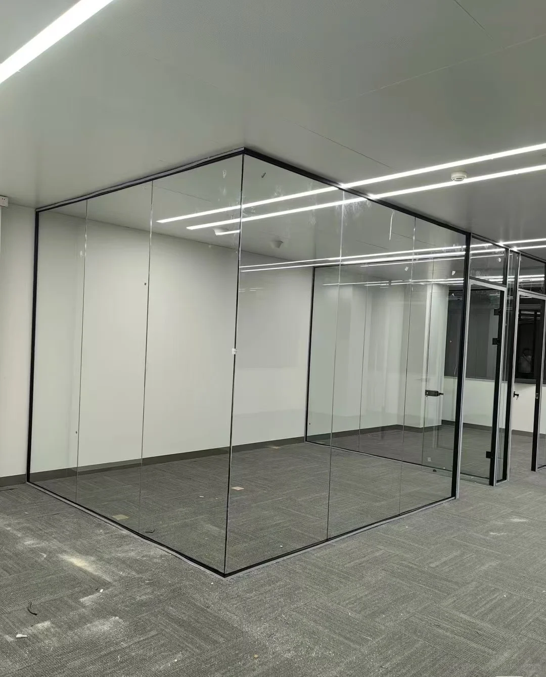 办公室玻璃隔断