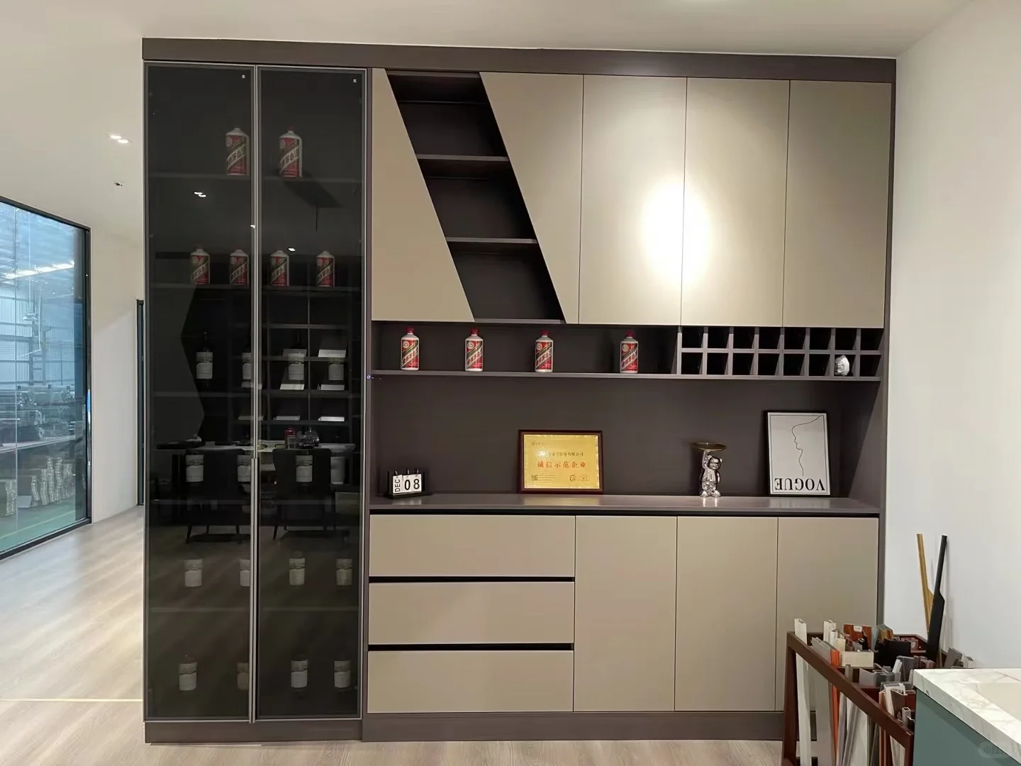 **全铝家居，健康生活新选择！**