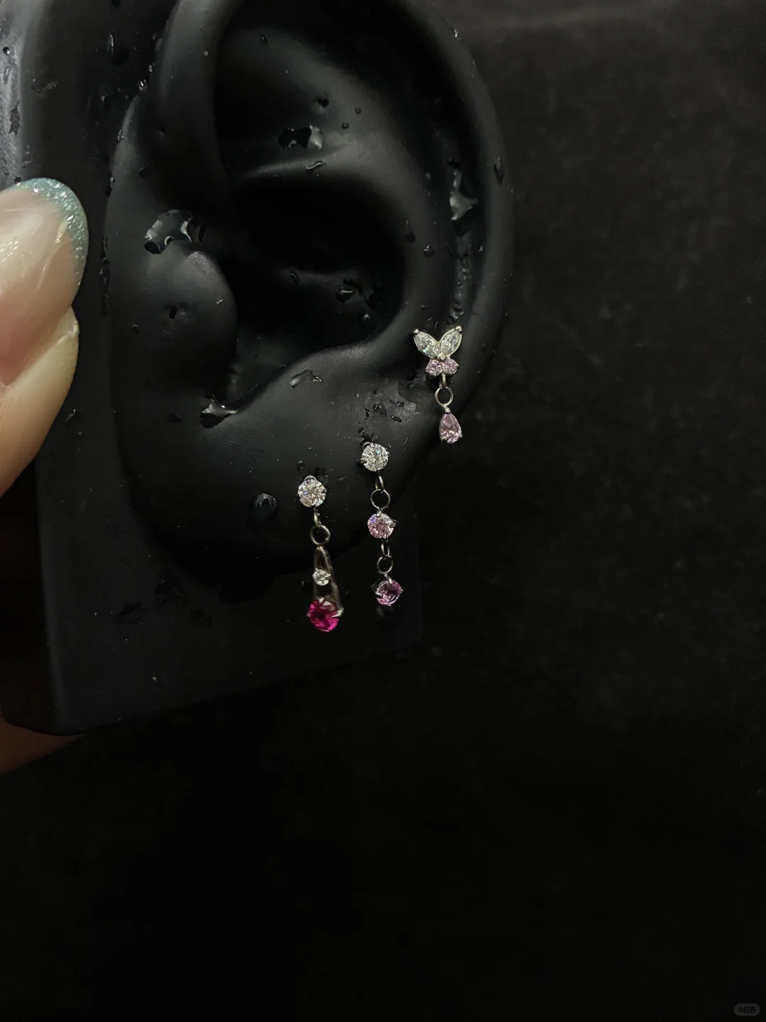 啊啊好看鼠了！！钛合金好看不易撞款的耳坠✨