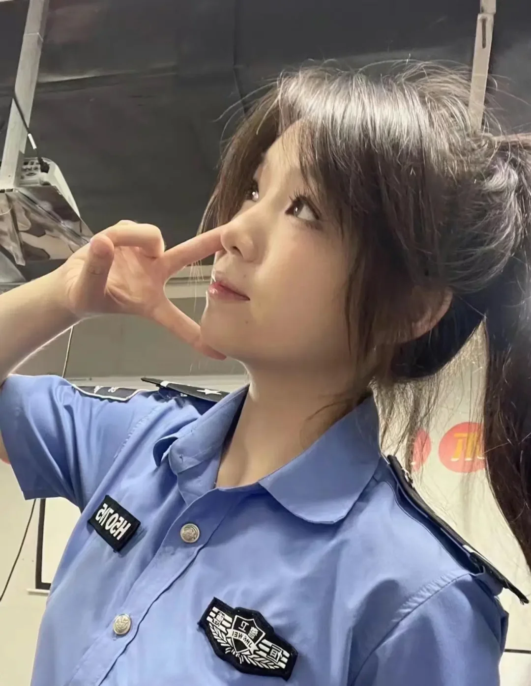 安检员的工作单位属性和职责的简要解释