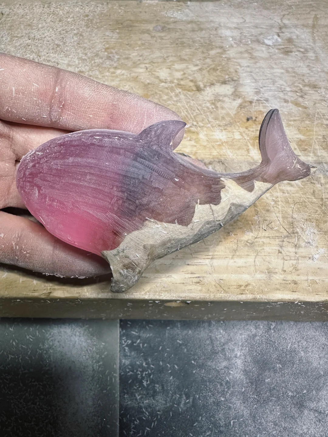 雕了一条呆萌的鲨鲨