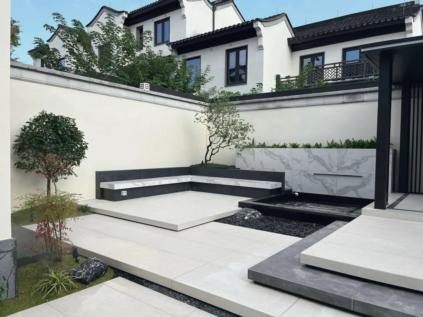 ?铺砖后不敢相信居然这么显大！?