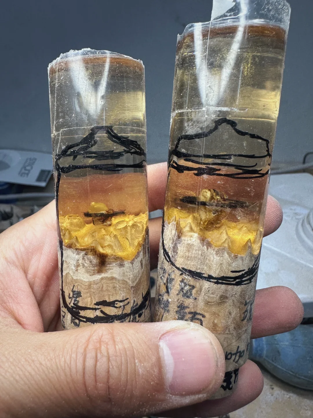 制作两个新的奶瓶造型