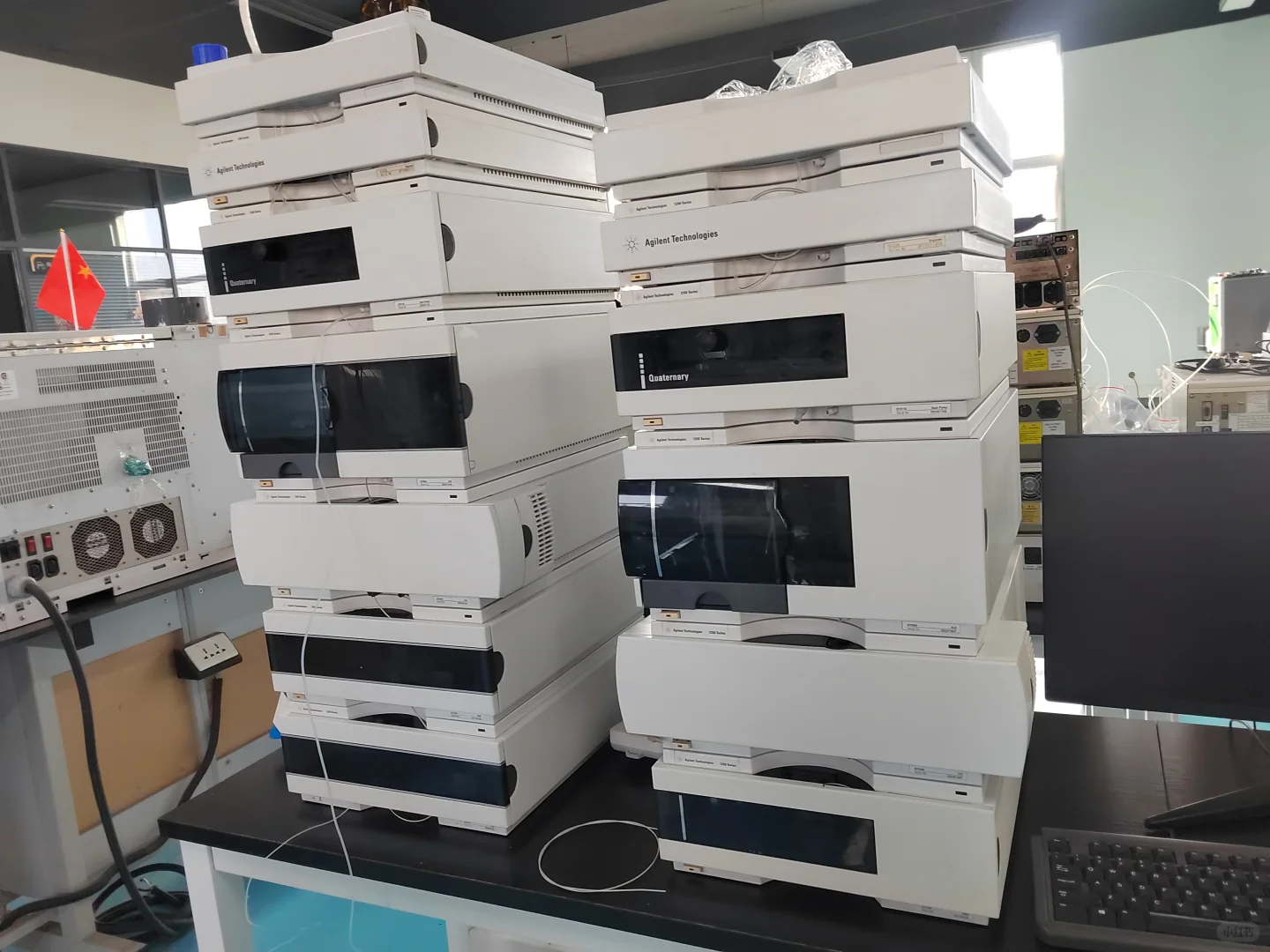 西药成分分析需要用到安捷伦高效液相色谱仪