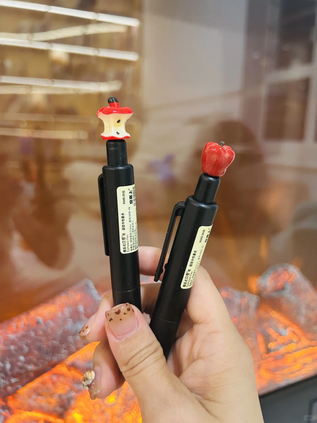 ?苹果笔｜咬一口VS全苹果哪个好？