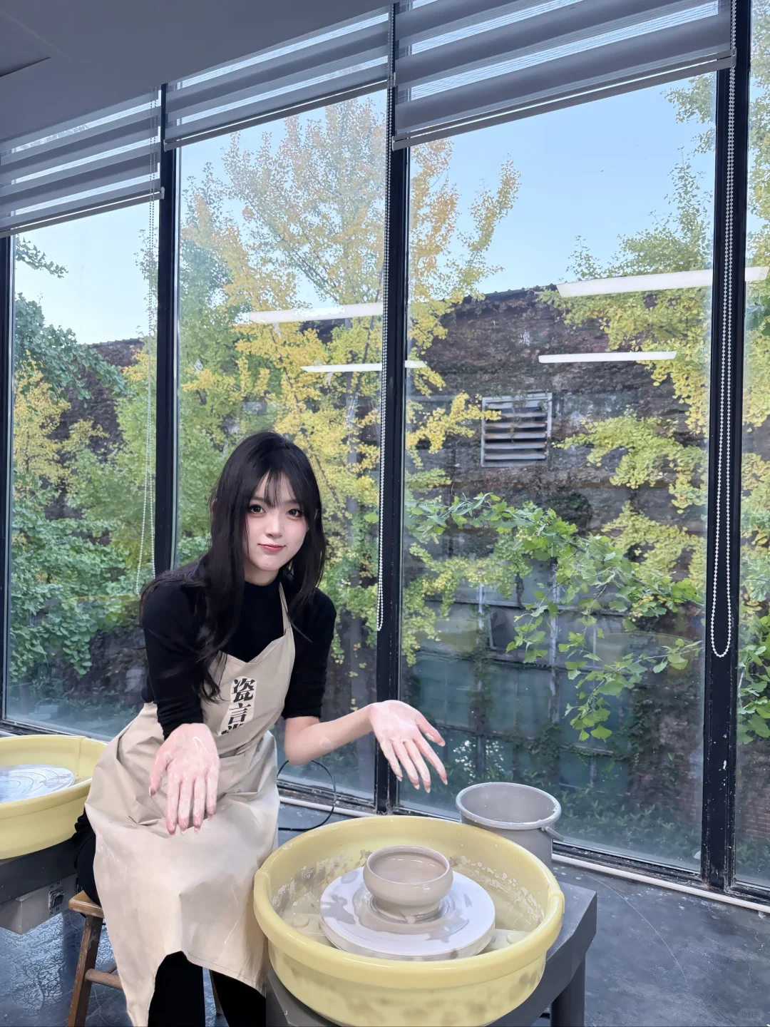 秋日陶艺初体验｜窗外银杏黄，手里泥碗香?
