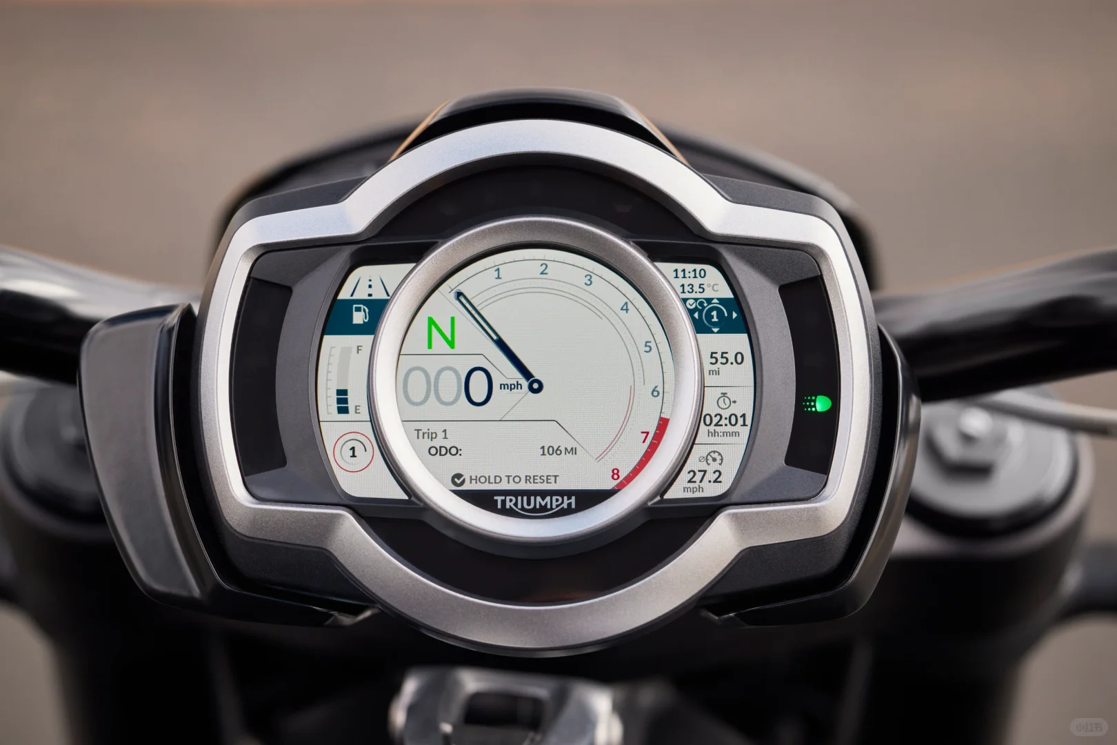 颠覆了品类格局的终极跑车