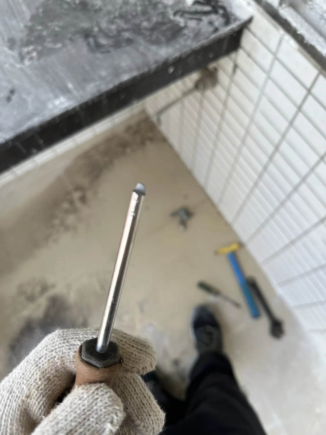 锌合金龙头，碰不得