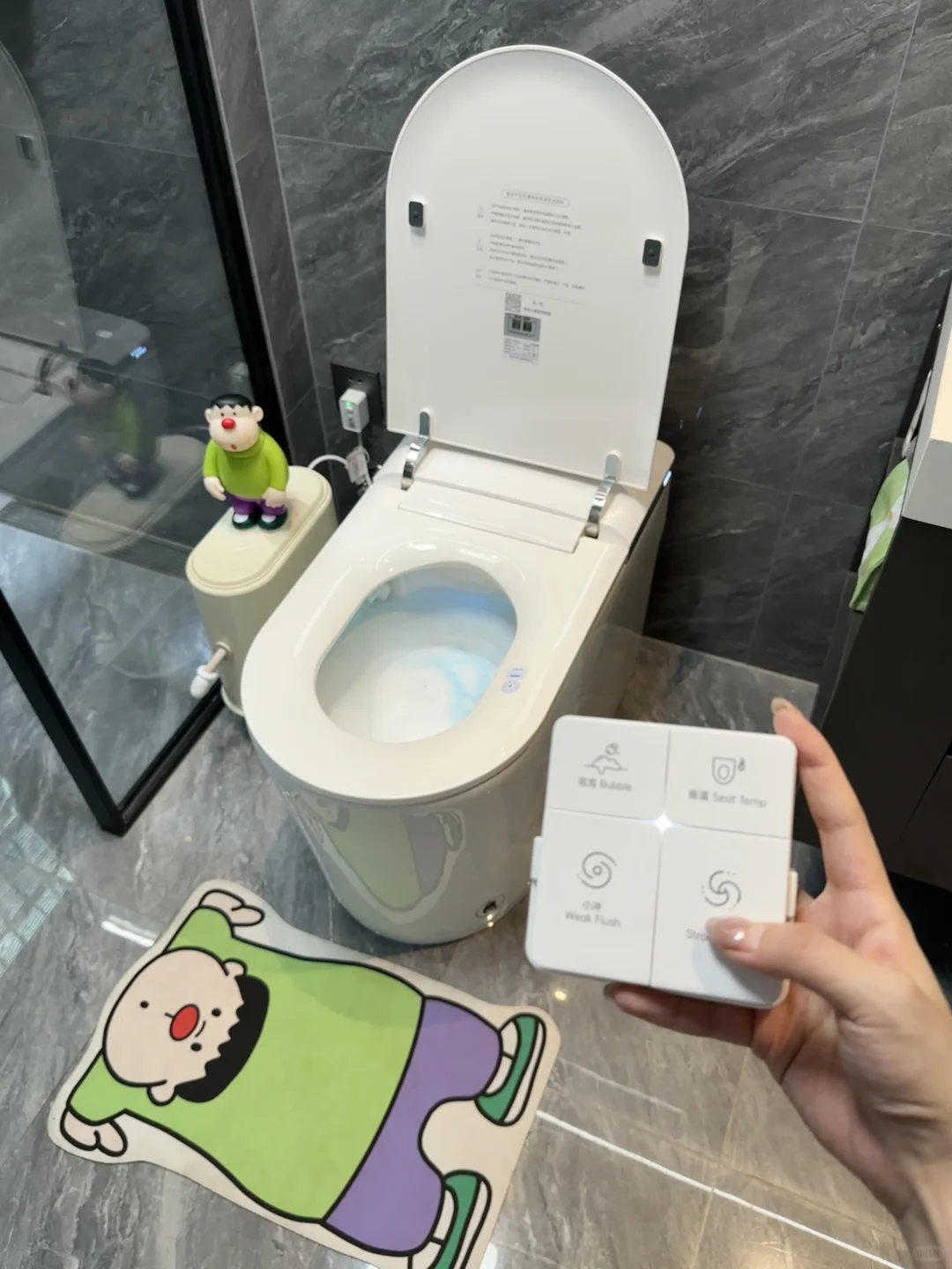 家里装了轻智能马桶，老公夸我今年最会买?