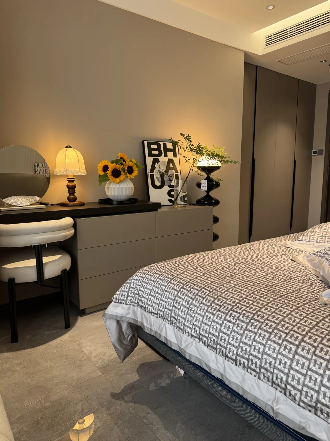 翻遍小红书,还是感觉我家卧室最好睡!