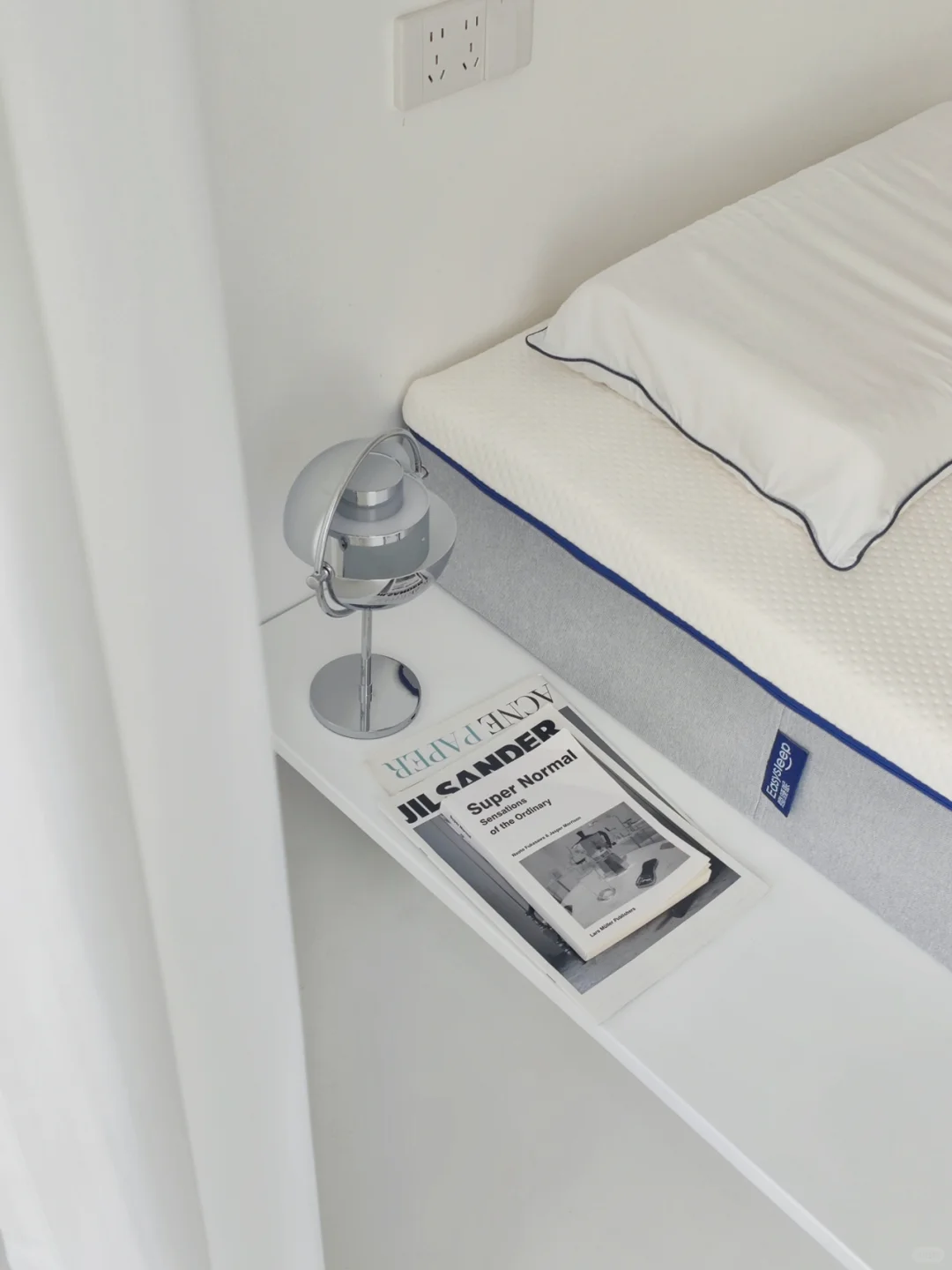 住了两年的卧室仍然空无一物｜简约风