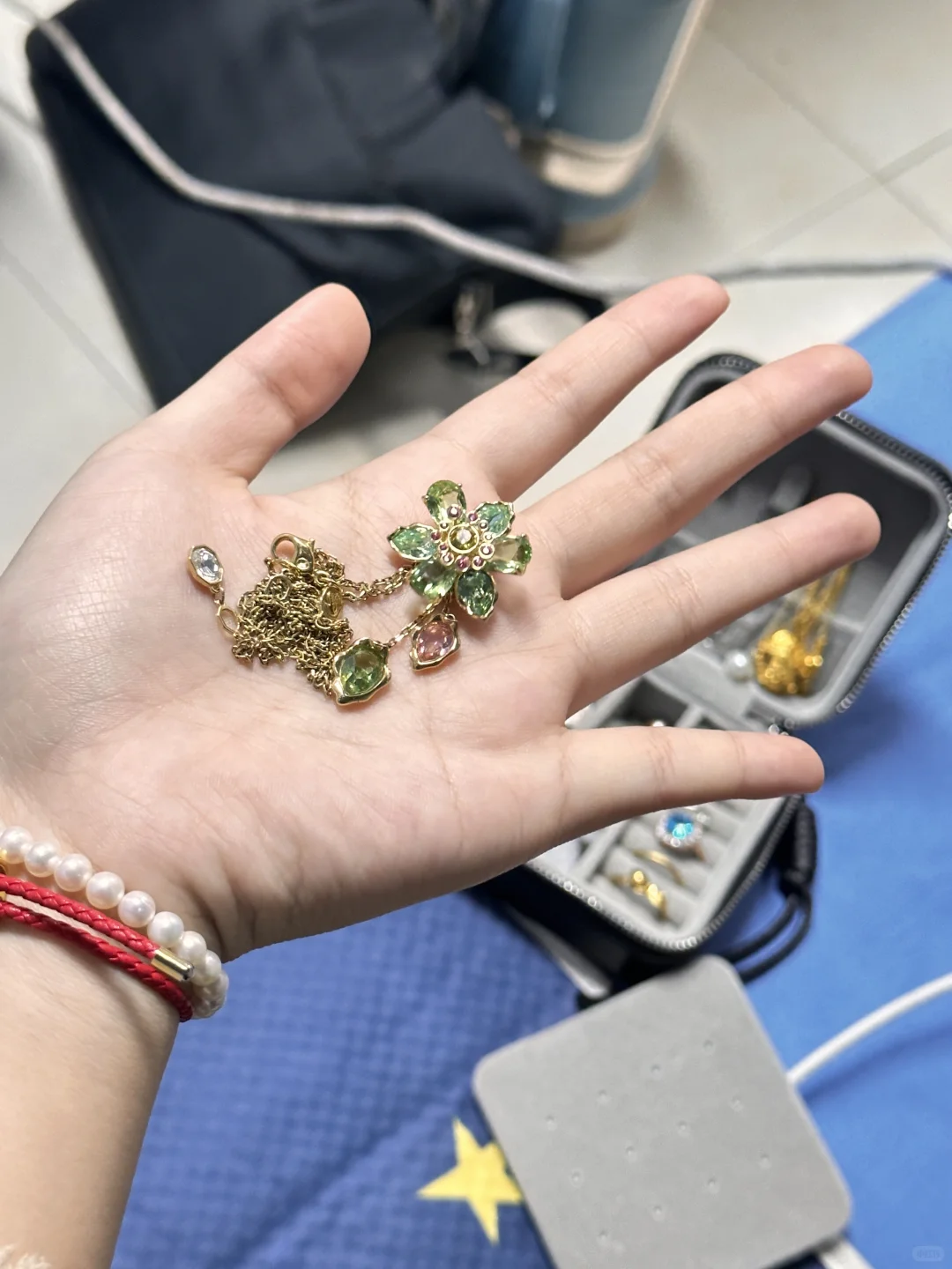 2000块的合金项链