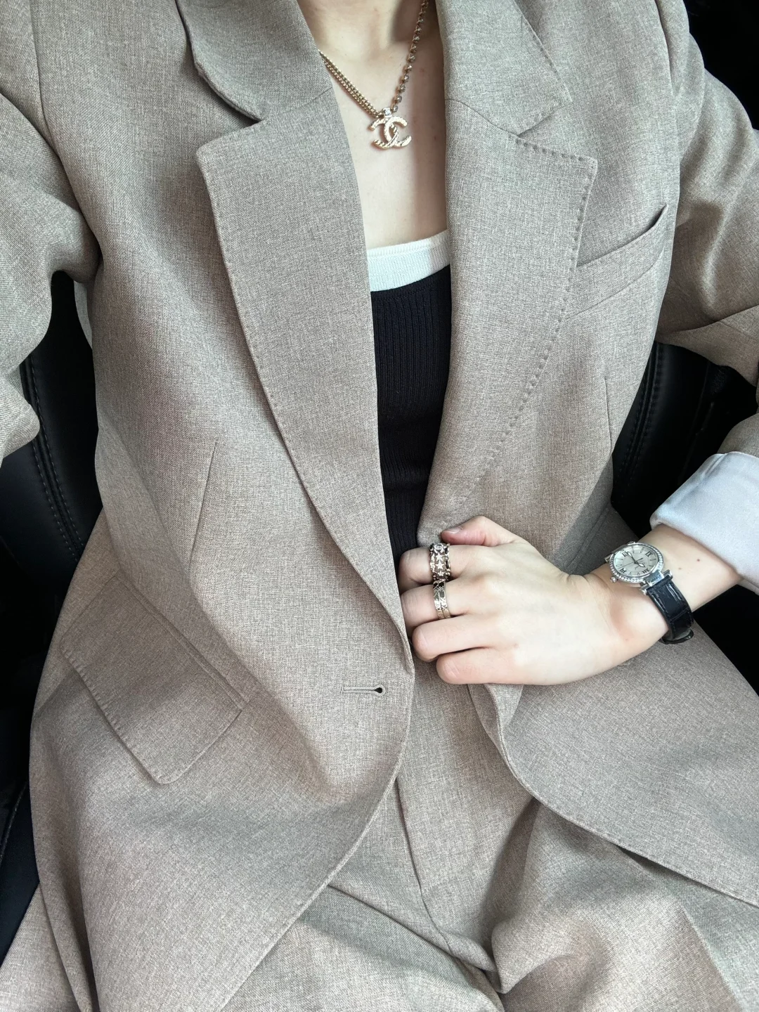 ?套装加身 智感满满