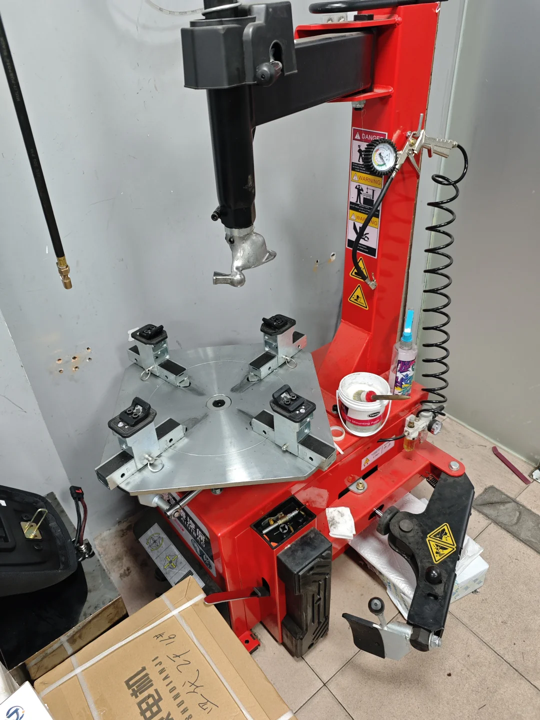 终于也有自己的工作室了！