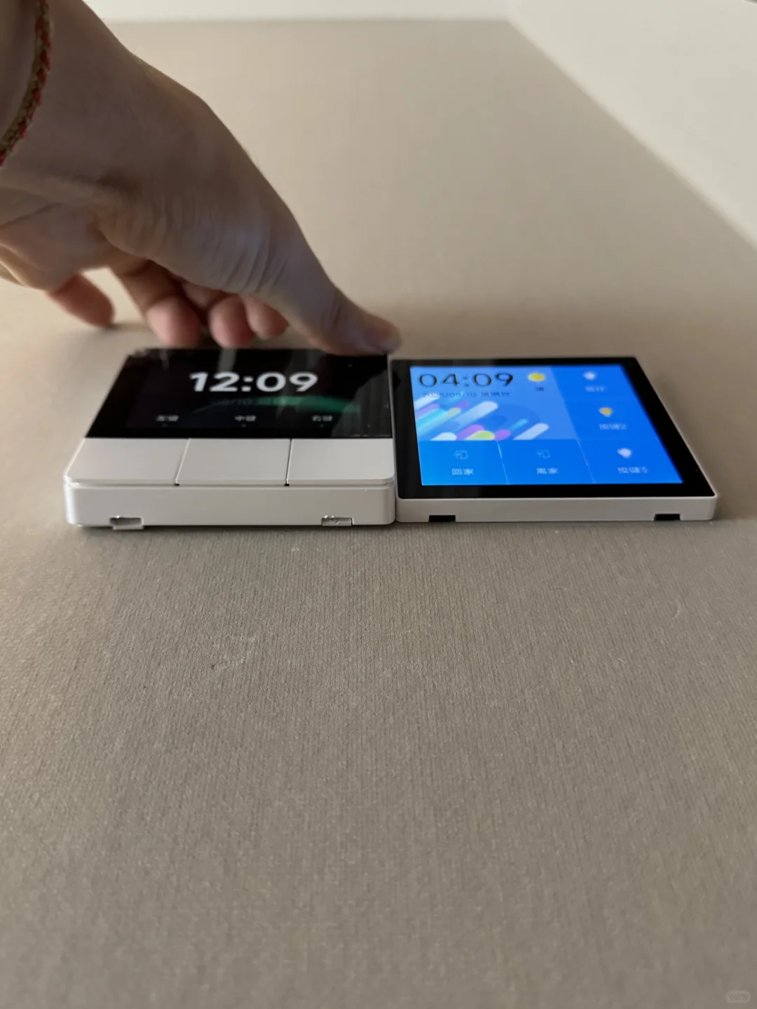 智能面板，平头熊vs 小米