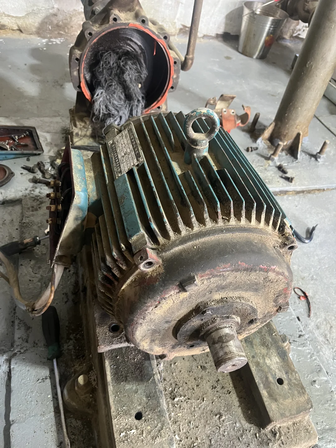 电动机维修保养