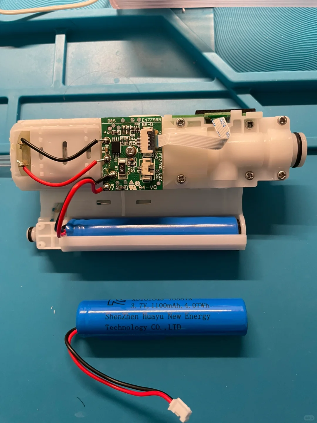 洗牙器维修换电池