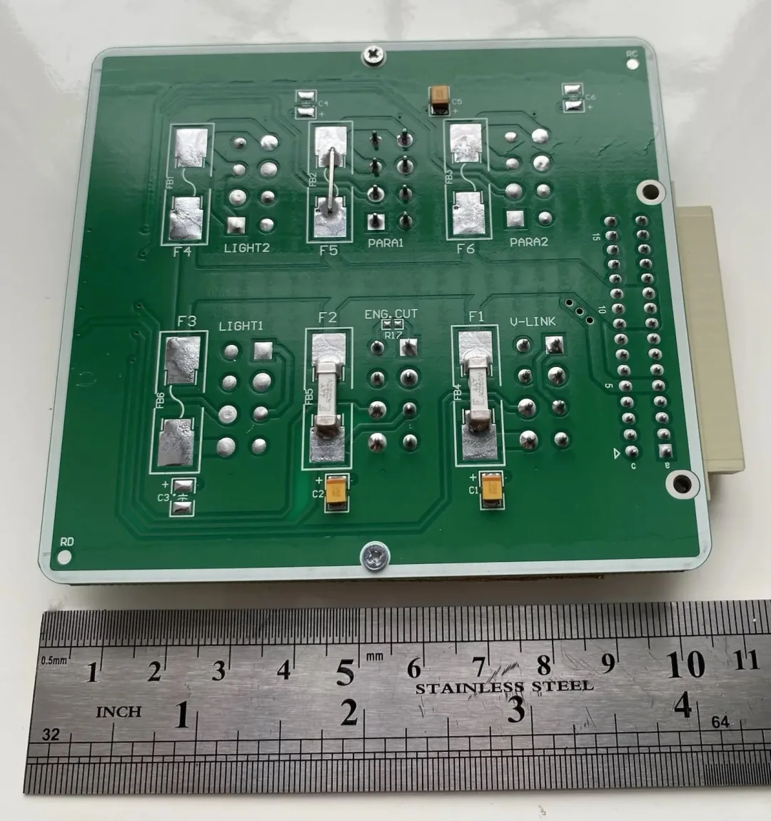 战场摩托无人机的秘密心脏 ??