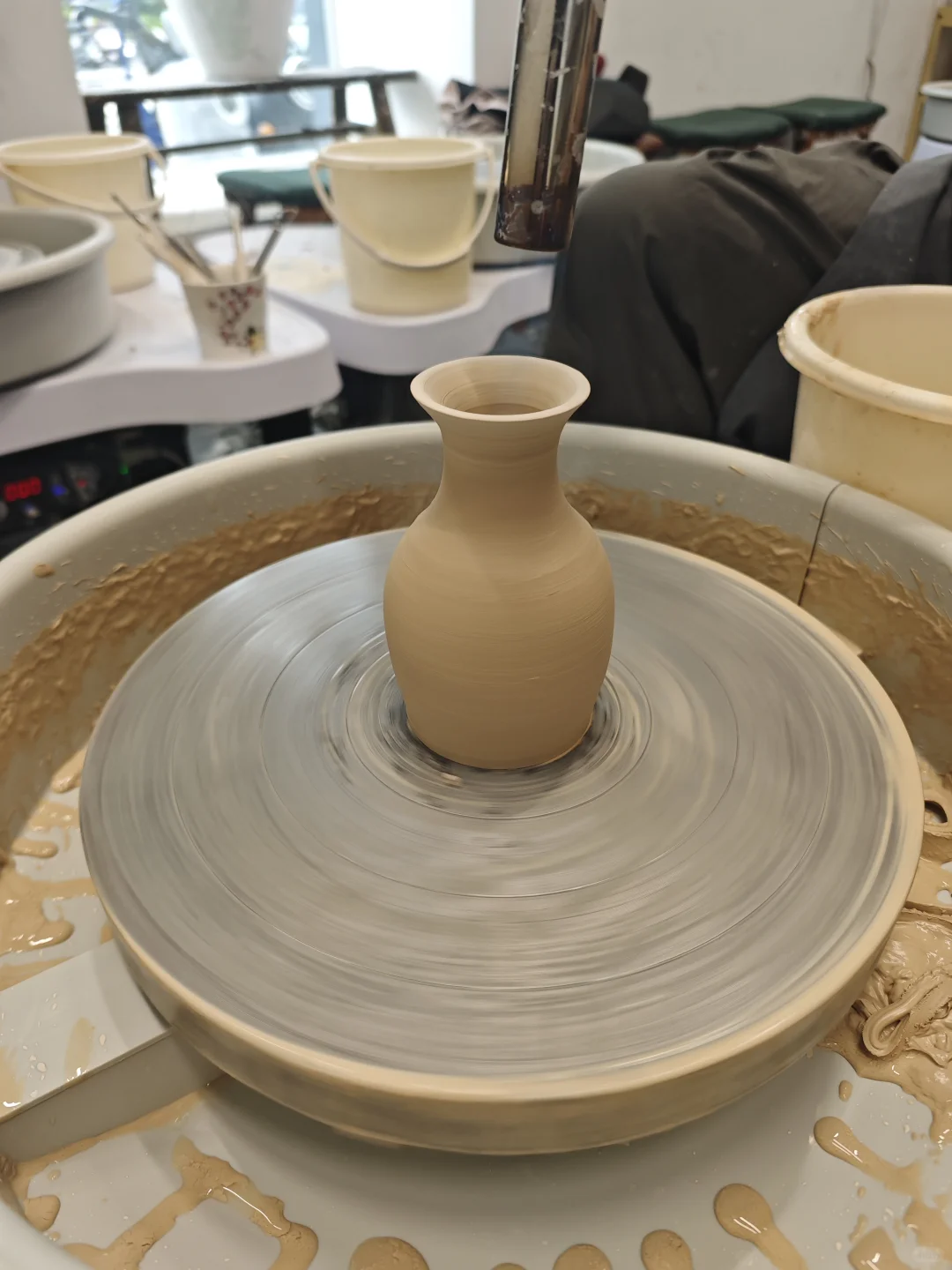 太喜欢这个渐变粉小花瓶了！谁懂～