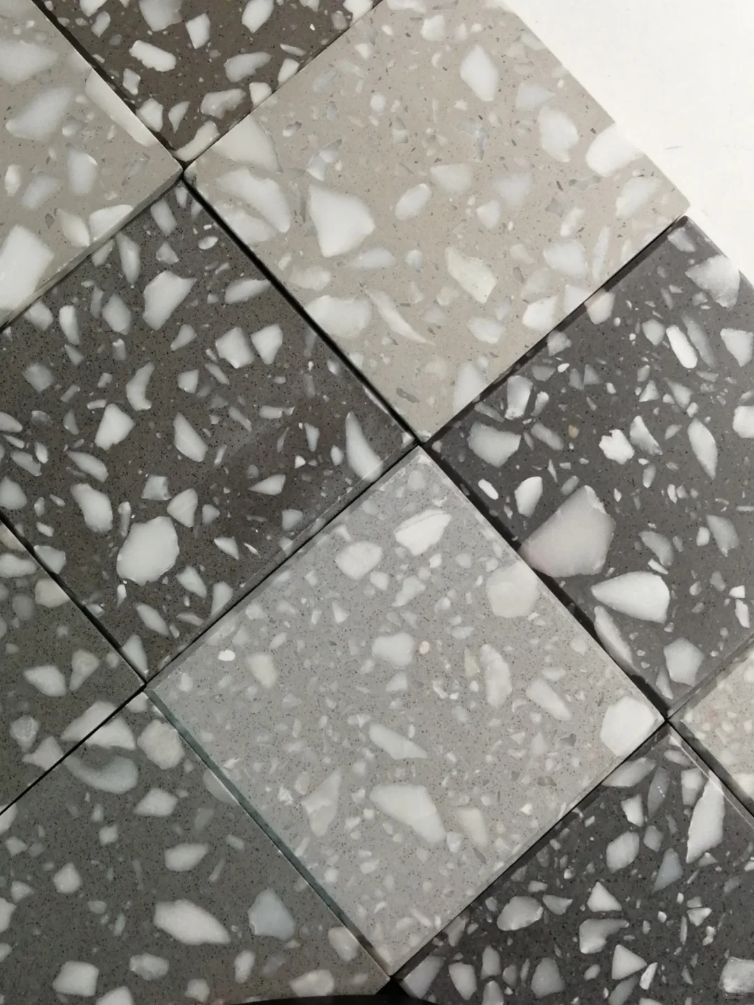 （不开裂的）灰色水磨石预制板现货款分享