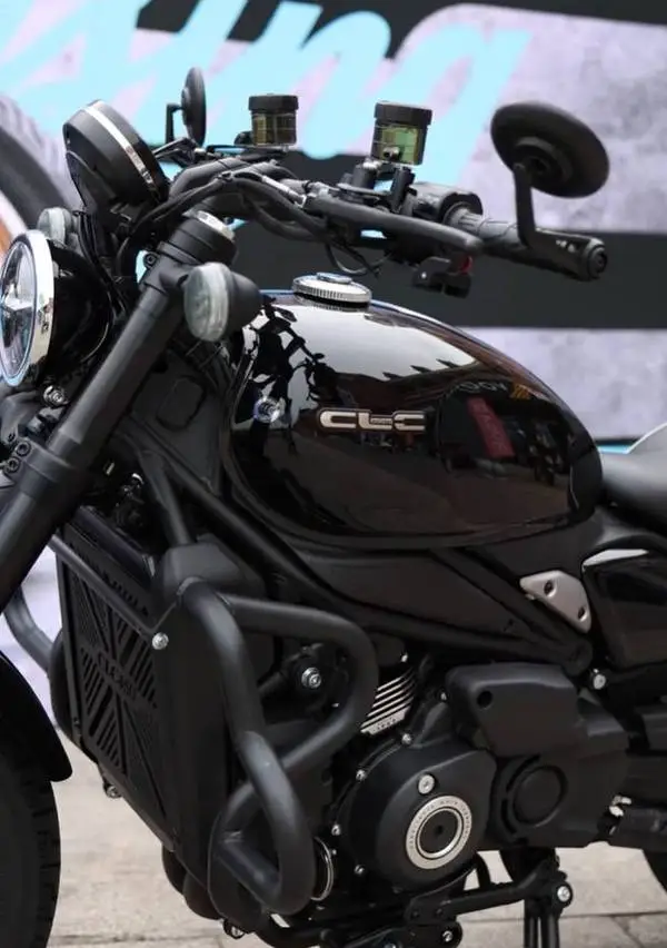 春风450 CLC AMT自动挡亮相