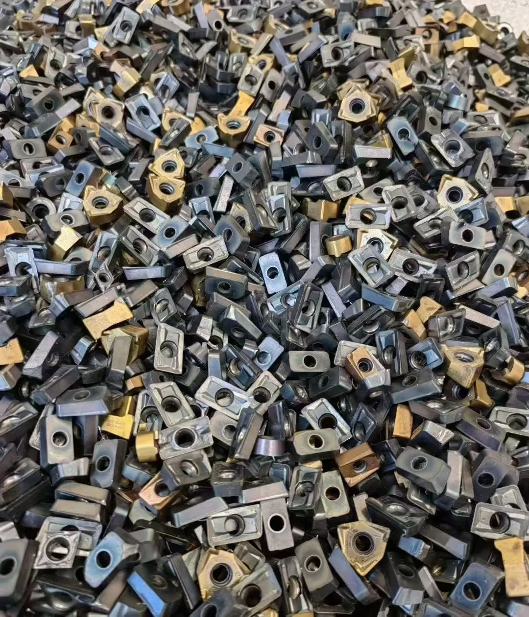 ?【0.31公斤=100+元！】两根废旧钨钢钻