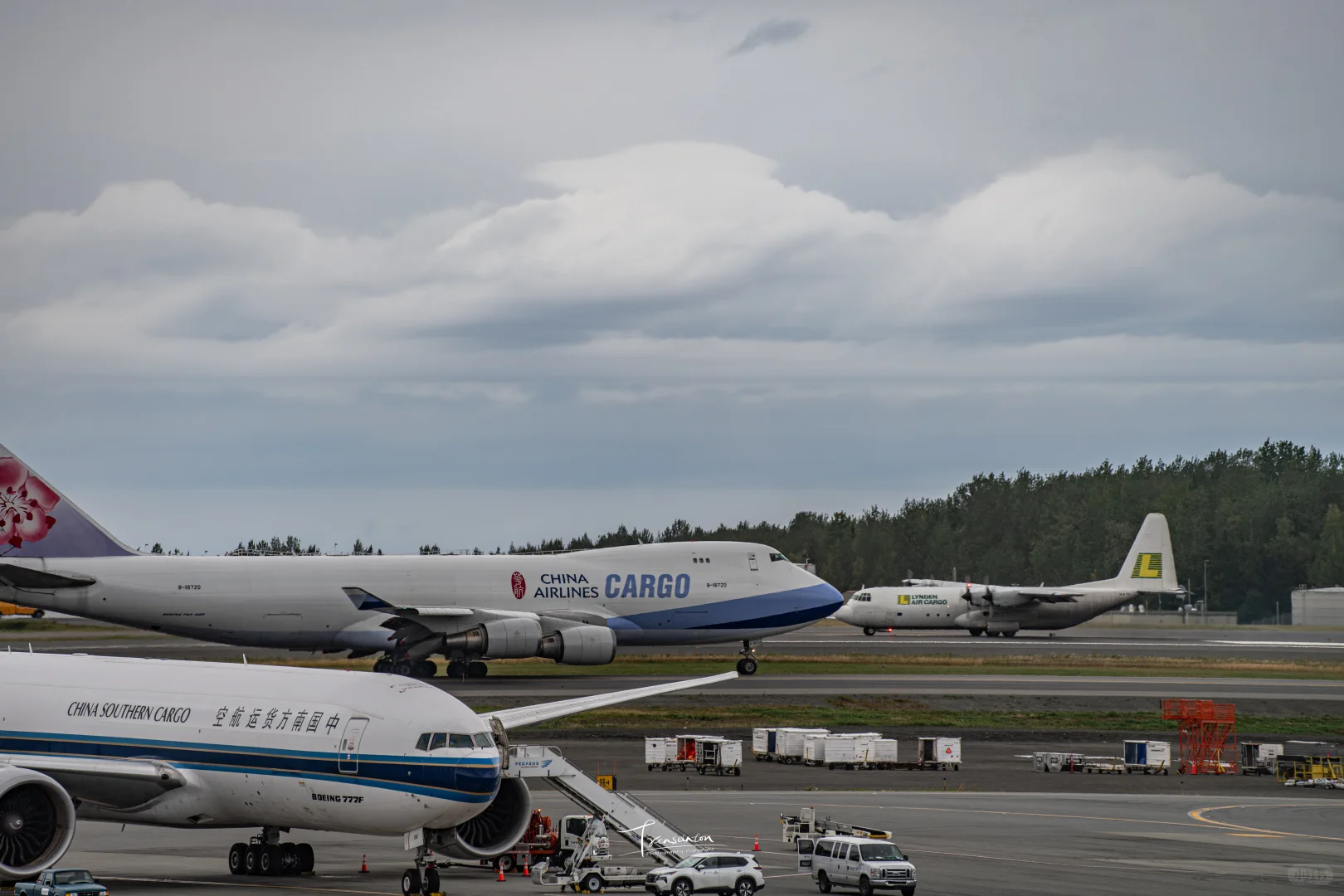 安克雷奇拍机|波音747看个够|机位分享