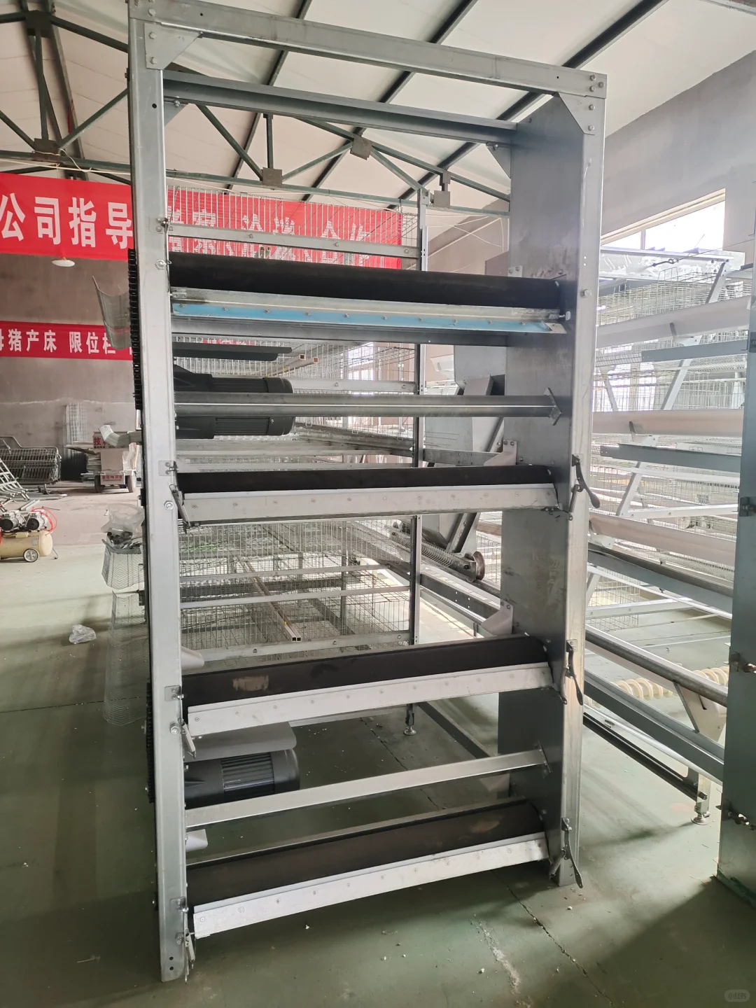 蛋鸡养殖设备的常用介绍