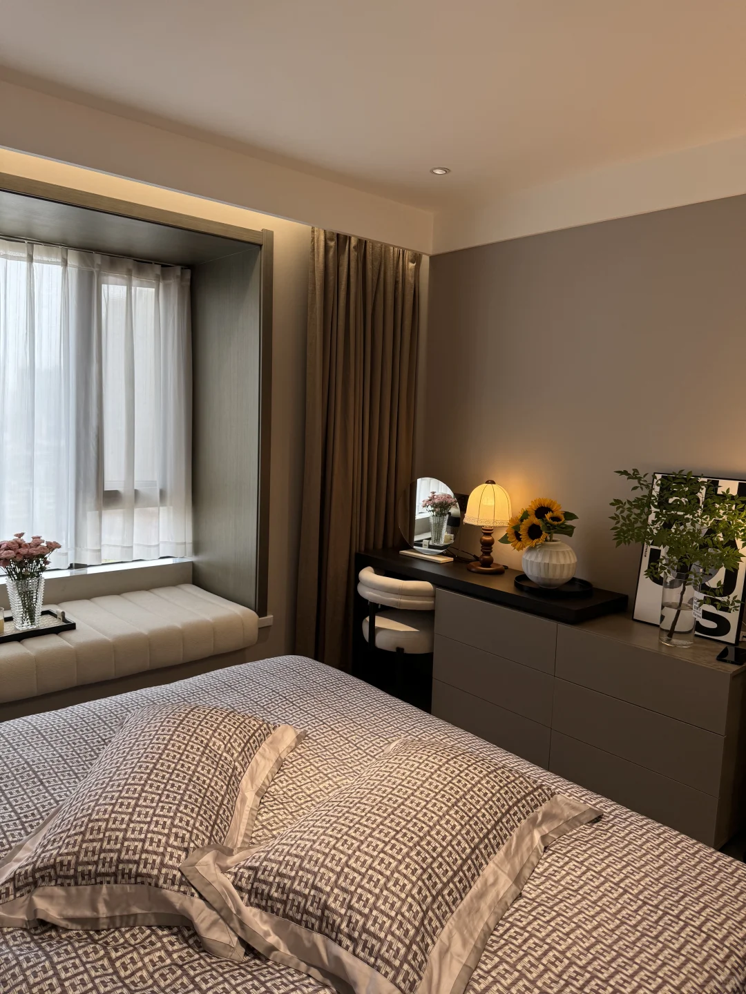 翻遍小红书,还是感觉我家卧室最好睡!