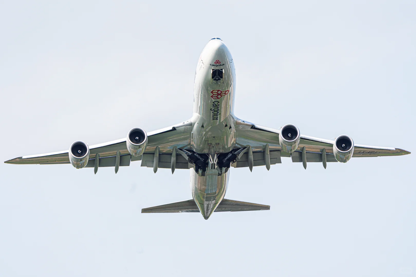 卢森堡货运748郑州号