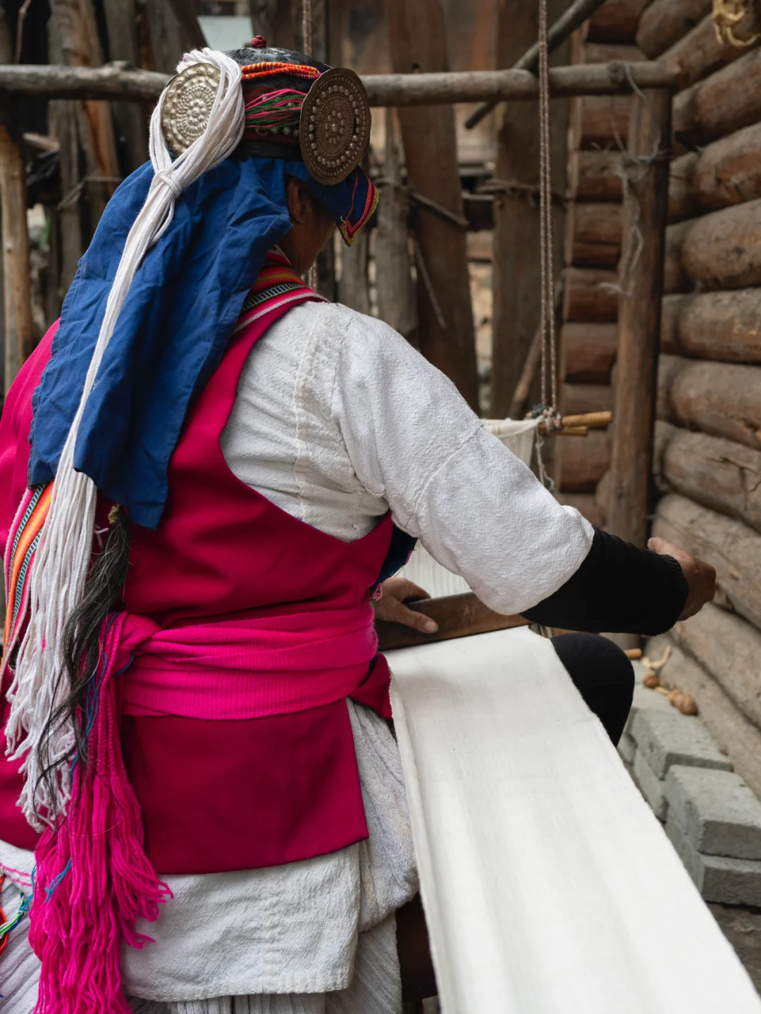 履行｜傈僳族的传统纺织工艺