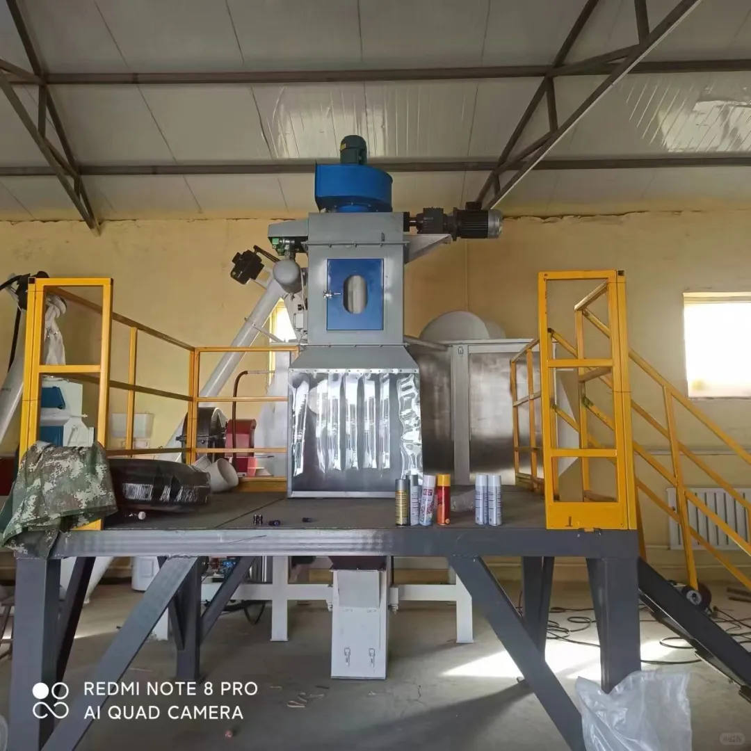 全自动饲料机整套设备:养殖业生产线利器