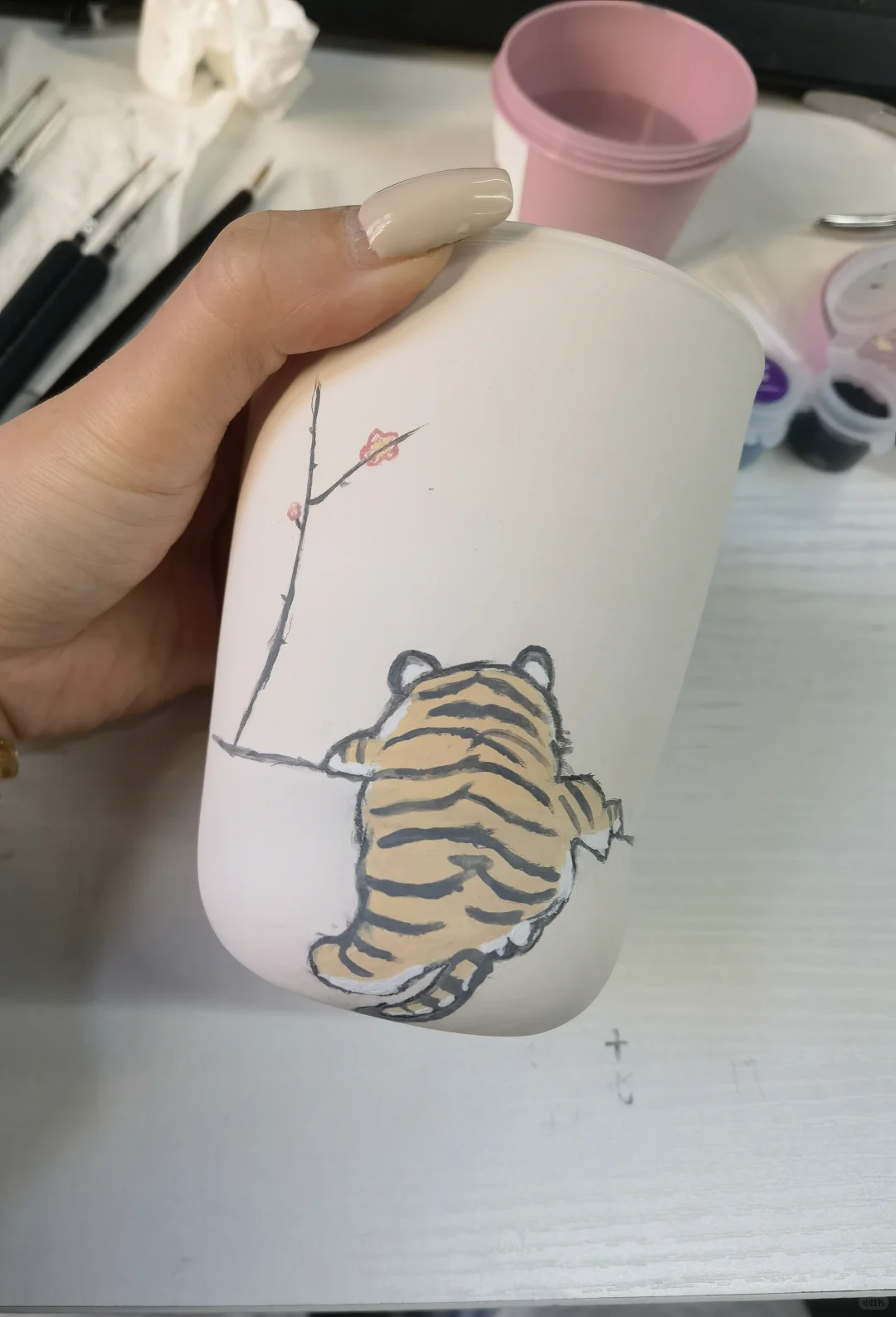 第一次做手绘陶瓷 万万没想到