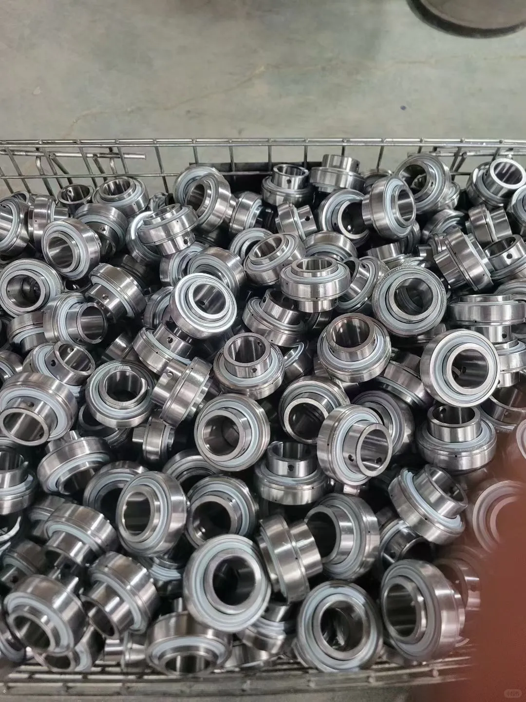 工业金属球轴承??