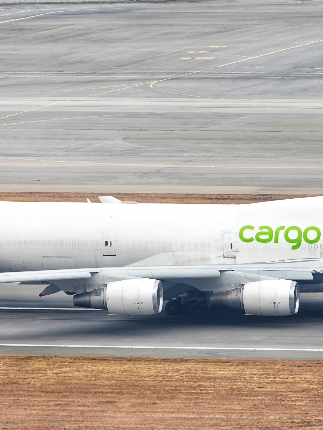 多次易主依旧服役,高龄女王为何经久不衰?