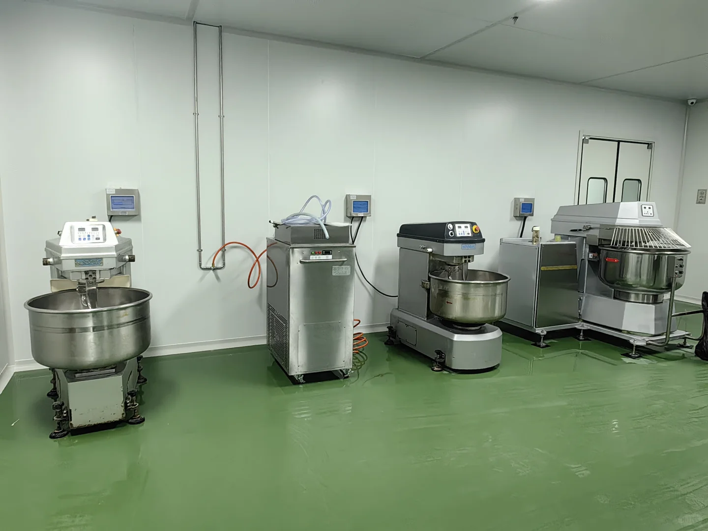 都说烘焙圈玩到最后是：供应链的竞争